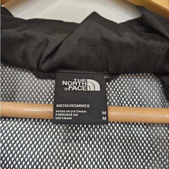 Men’s North Face Rain Jacket - Picture 2 of 2